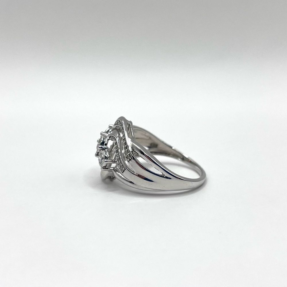0.40 CT Natural Diamond Sterling Silver Ring - Picture 5 of 8